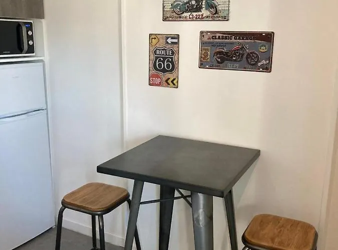 Le Comptoir, Confort, Gare Et Tramway A 4min Hotel *