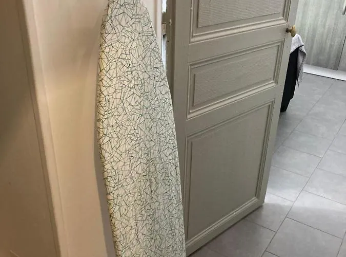 Hotel Le Comptoir, Confort, Gare Et Tramway A 4min